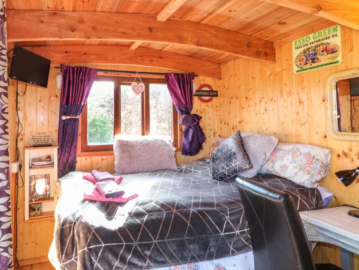 Packhorse Shepherds Hut Белпер Экстерьер фото